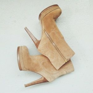 NINE WEST Suede Booties